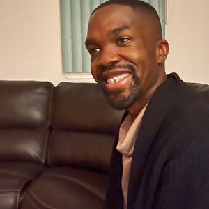 Meet your Posher, Carl